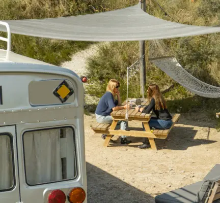 Beachbus picknic tafel