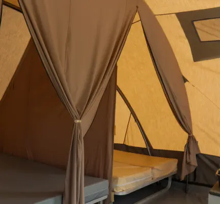 De Waard tent bedden