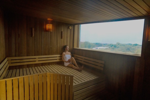 camping de lakens sauna uitzicht wellness